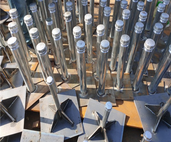 新安鑫亿呈沉降板定制